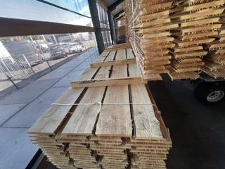 Ca. 50x Douglas schaaldelen, 22x225mm, lengte 500cm